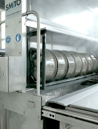 Tryskání a odlakování